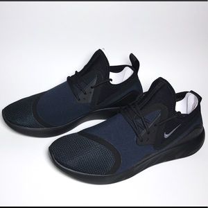 Men’s Nike Lunarcharge Essential Size 9.5